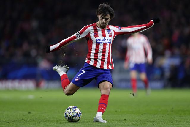 藉自身深厚 藉自身深厚