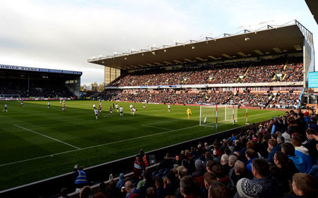 了胜利之门 了胜利之门